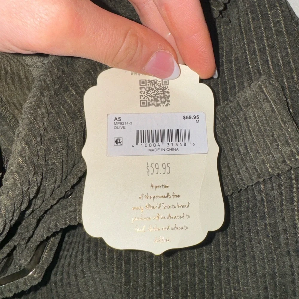 Altard State Shorts Medium Green Corduroy Olive Shorts with Belt π - Picture 4 of 5
